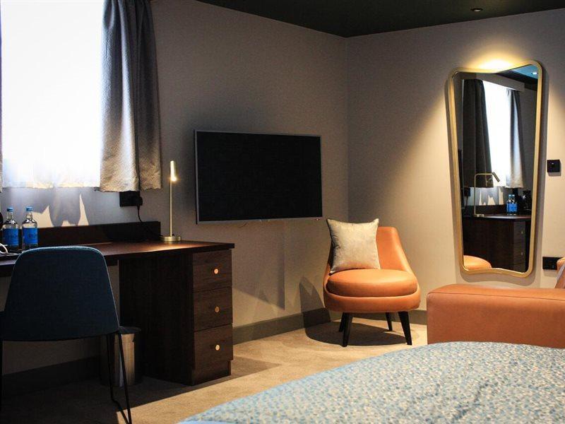 The Comet London Hatfield Гатфілд Екстер'єр фото